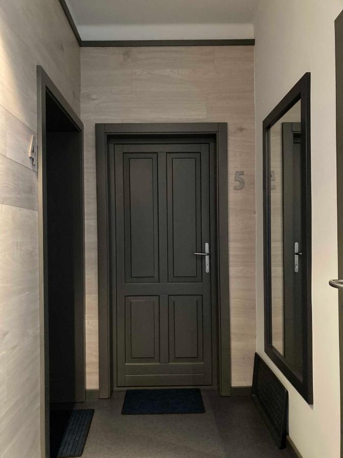 Toronyi Vendeghaz Hotel Екстериор снимка