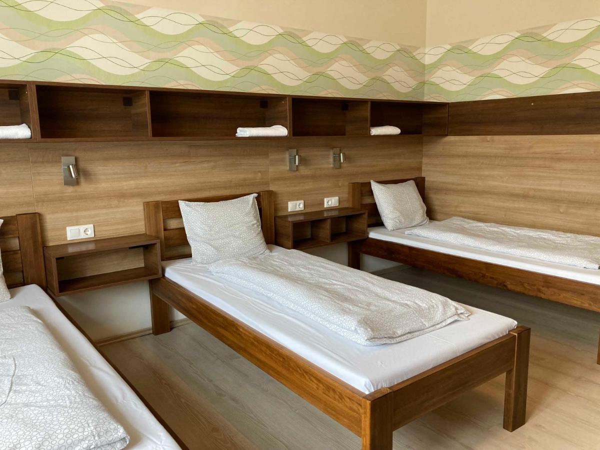 Toronyi Vendeghaz Hotel Екстериор снимка