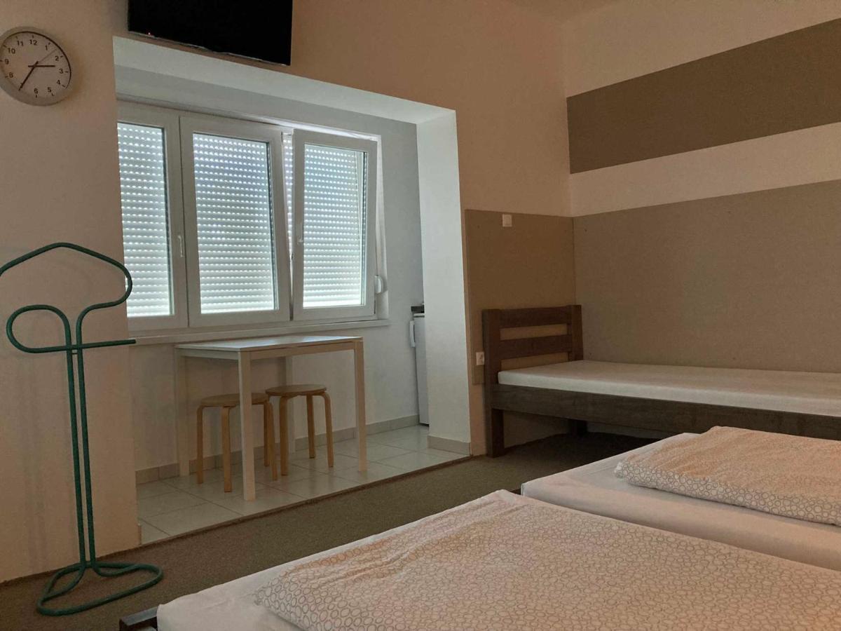 Toronyi Vendeghaz Hotel Екстериор снимка