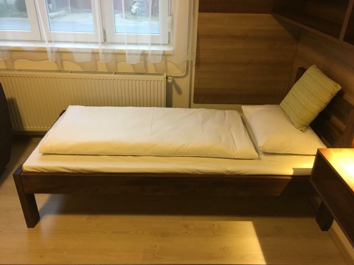 Toronyi Vendeghaz Hotel Екстериор снимка